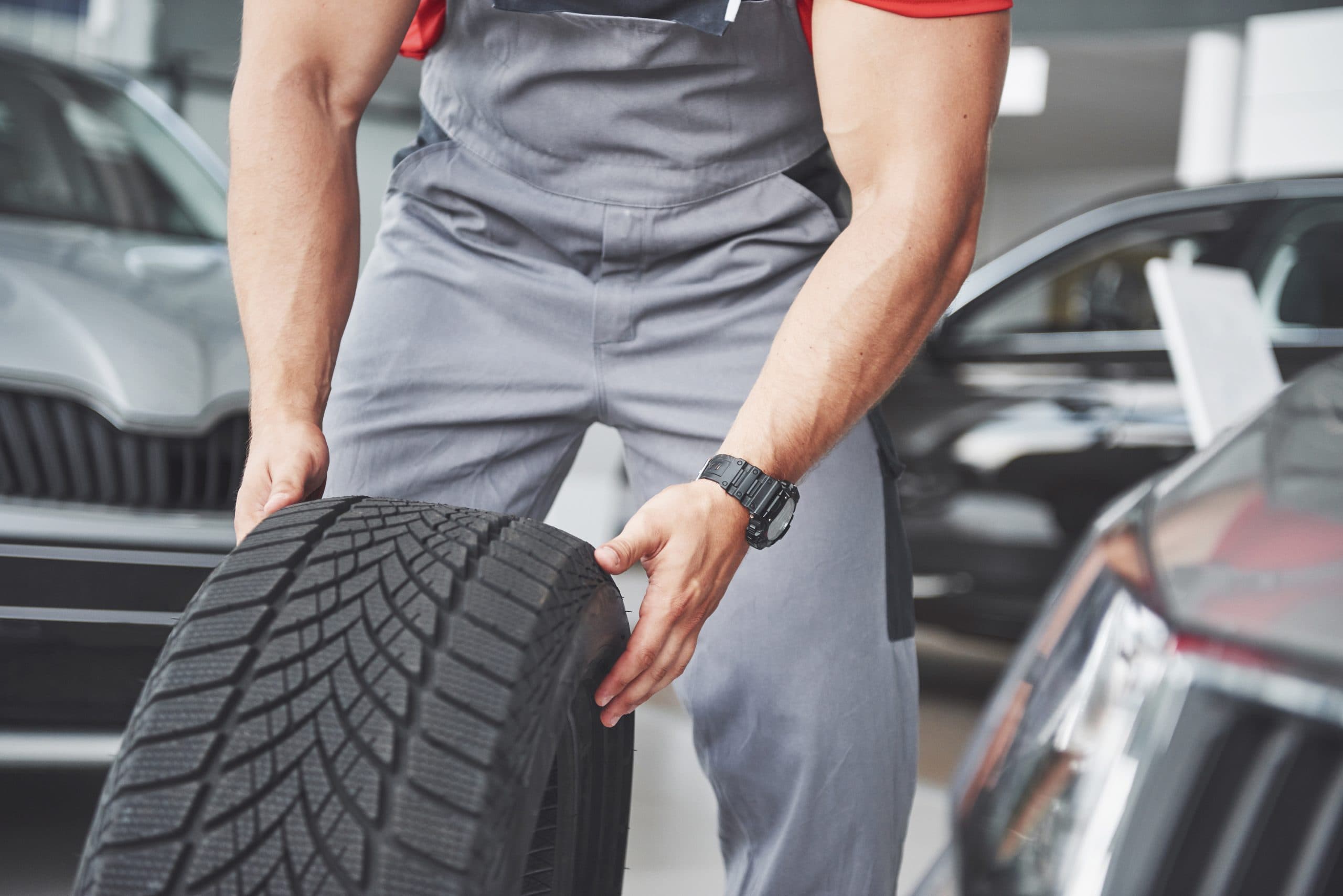 Mobile Tyre Fitting: Top Benefits, Maintenance Tips & Services